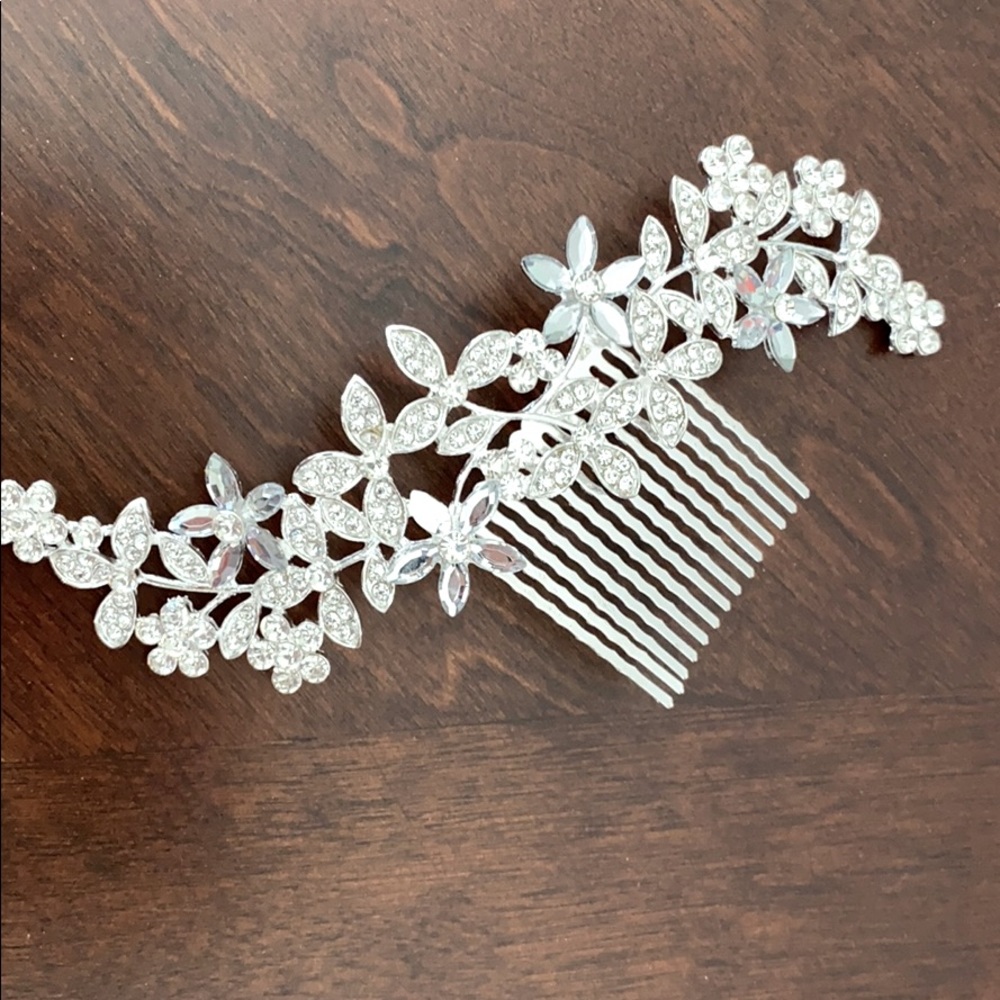 Wedding hair comb